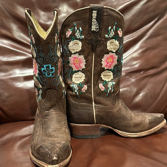 Kemo Sabe Kids Chocolate Floral Kids Boots - Picture 2 of 3